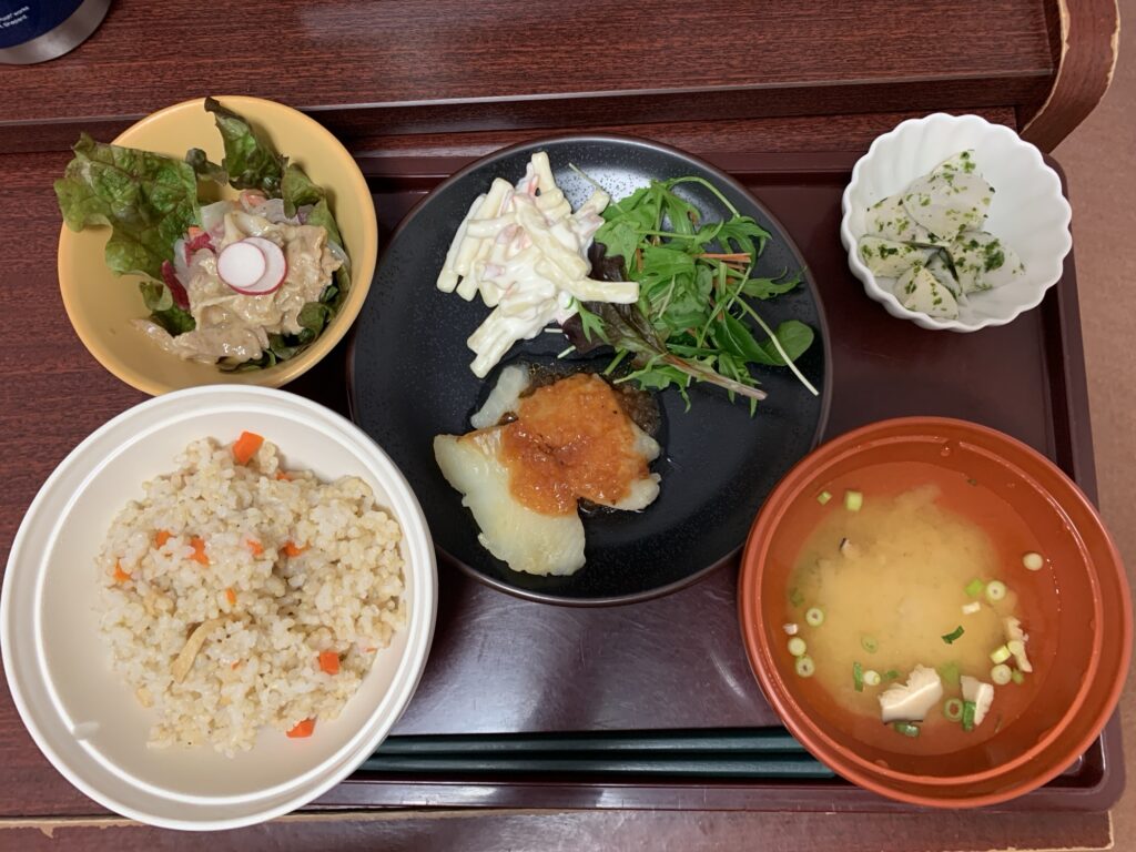 産後入院中の食事